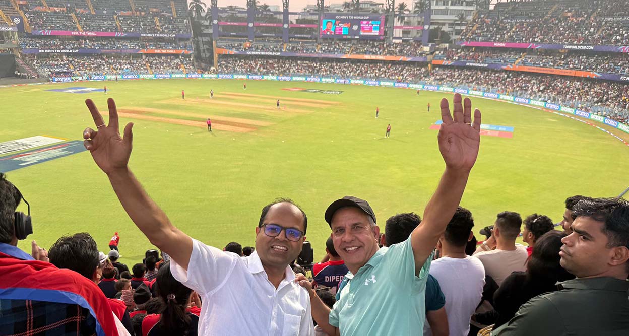 टी-२० विश्वकपको विराट उत्सवमा वानखेडेको दर्शकदीर्घाबाट