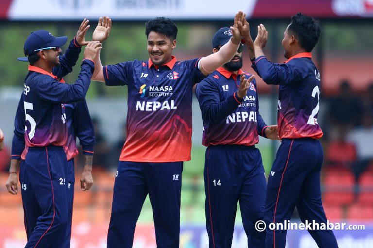 अन्तर्राष्ट्रिय क्रिकेटमा करणको २ सय विकेट पूरा