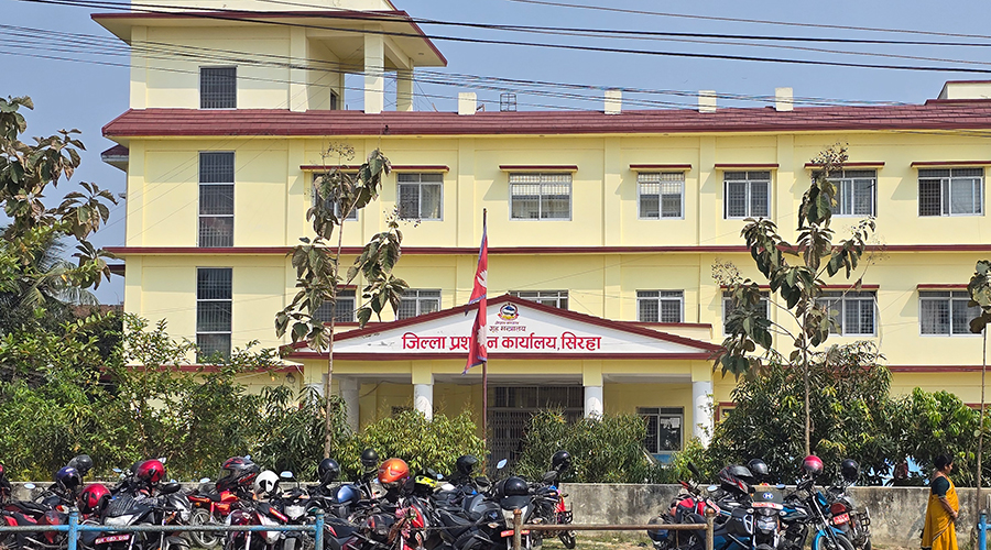 सिरहामा गुड्ने सार्वजनिक सवारीमा सीसी क्यामेरा जडान अनिवार्य