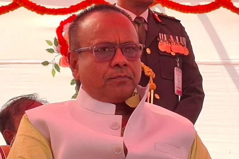 मधेसका मुख्यमन्त्री यादवलाई एमालेले पनि विश्वासको मत दिने