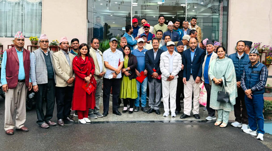 कांग्रेस सुदूरपश्चिमका नेताहरूको भेला : क्रियाशील सदस्यता अद्यावधिक नगर्ने निर्णय