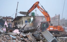 अतिक्रमित क्षेत्रका संरचनामा देशभर चल्दैछ डोजर