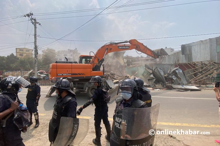 Live Updates: काठमाडौंका सुकुमवासी बस्तीमा के भइरहेछ ?  