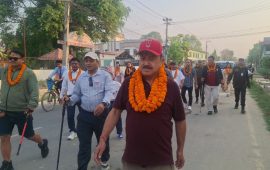 ‘हाम्रो सुदूरपश्चिम हामी चिनाउँछौं’ अभियानमा निस्किए धनगढीका मेयर