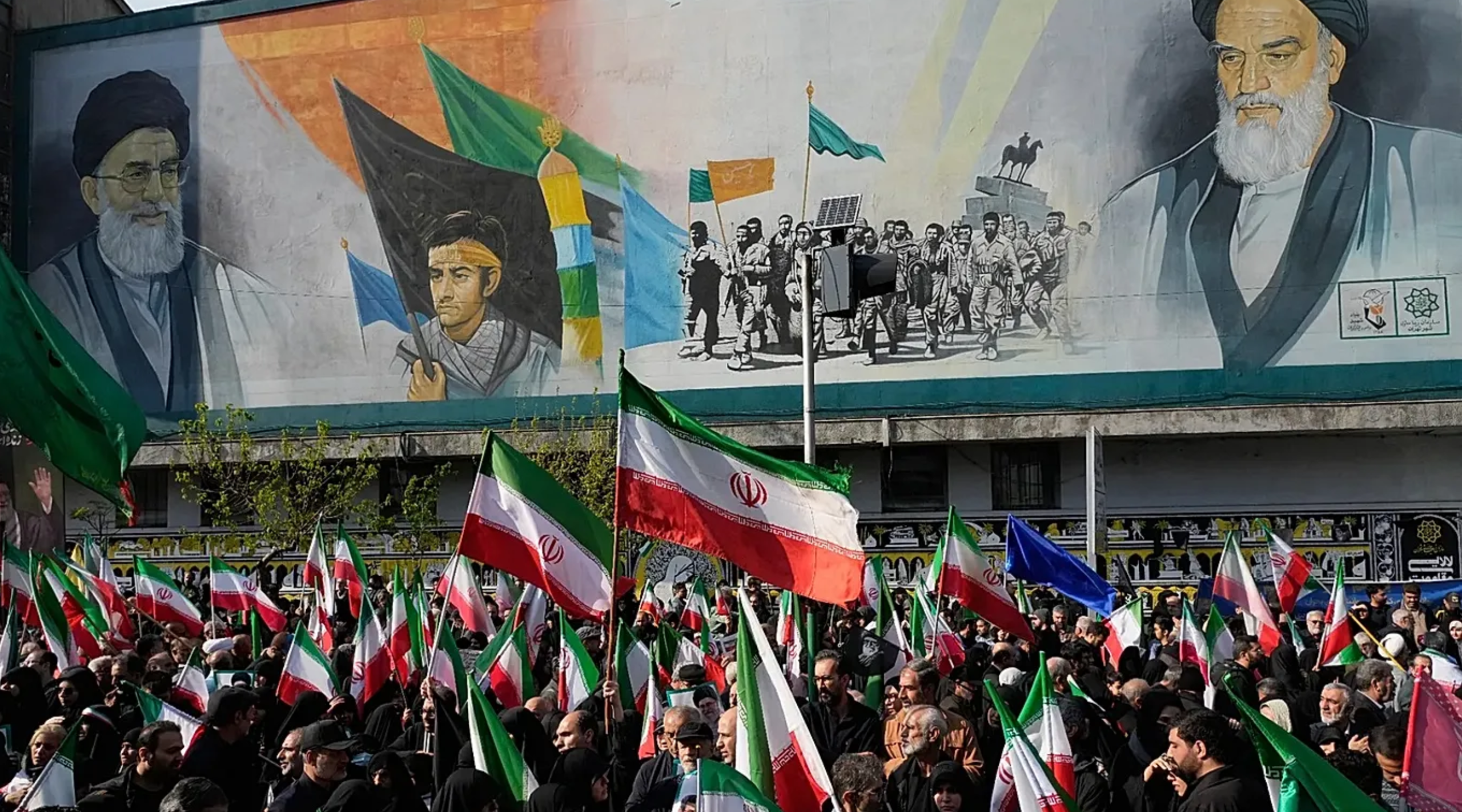 अमेरिका र इरान दुवै युद्धका लागि पुनः तयार, शान्ति वार्ता अन्योलमा