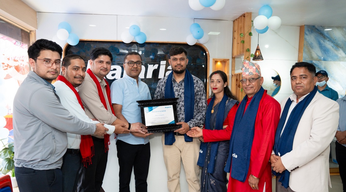 कजारियाले चितवनमा विस्तार गर्‍यो  नयाँ शोरुम