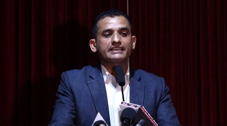 स्थानीय तहले उत्पादनमूलक क्षेत्रमा पनि काम थालेका छन् : सापकोटा