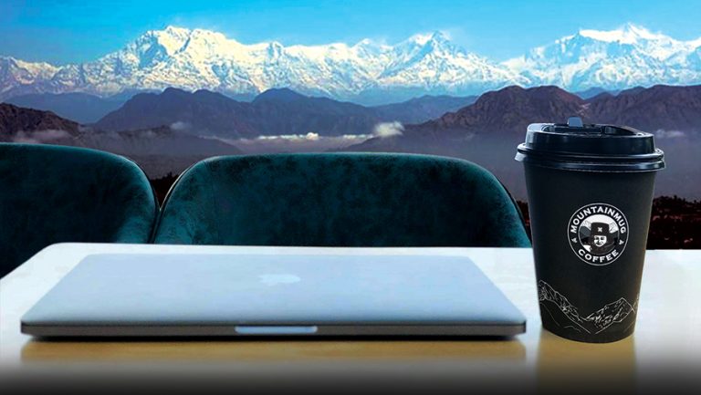 पोखरामा खुल्यो माउन्टेनमग कफी