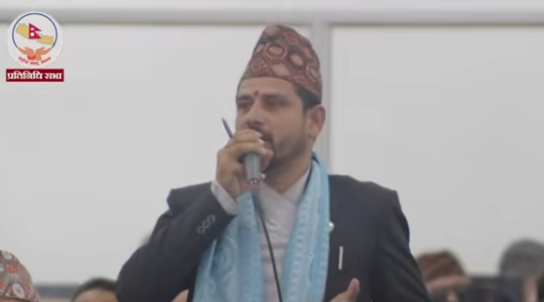 बर्सेनि पाठ्यक्रम परिवर्तन हुँदा अभिभावक मारमा परे : सांसद पाठक