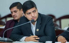 हेटौंडा कपडा उद्योग पुन: सञ्चालन गर्न सांसद उप्रेतीद्वारा प्रधानमन्त्रीको ध्यानाकर्षण