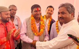 एमालेबाट निर्वाचित नगर प्रमुख प्रेमलाल आजपा प्रवेश  