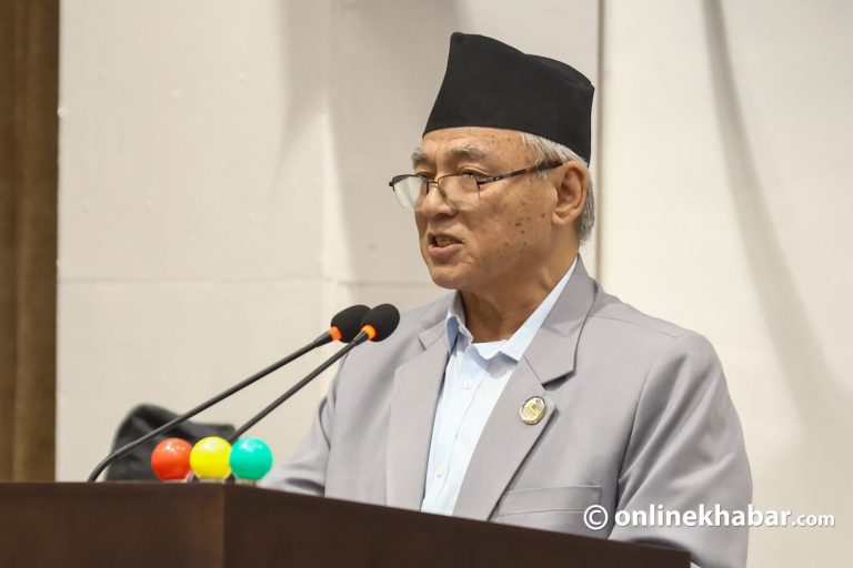 संसद्मा रास्वपाबारे बादलको टिप्पणी- अराजक जमातहरूको अस्थायी गठजोड