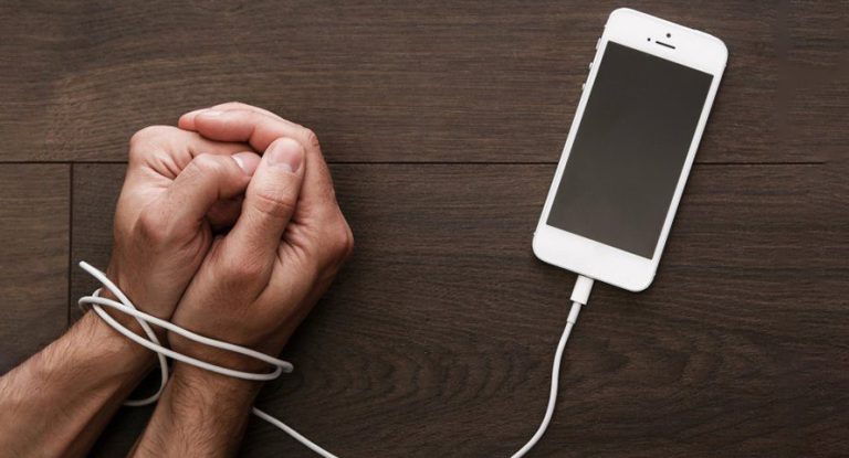 अनुसन्धानको खुलासा : २ घण्टा मोबाइल बन्द गर्दा मस्तिष्कमा आउँछ यस्तो परिवर्तन