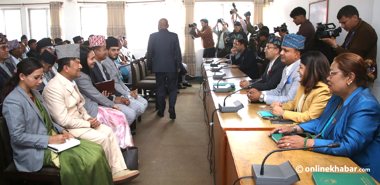 उपसभामुखमा रूबी ठाकुरलाई मतदान गर्ने रास्वपाको निर्णय