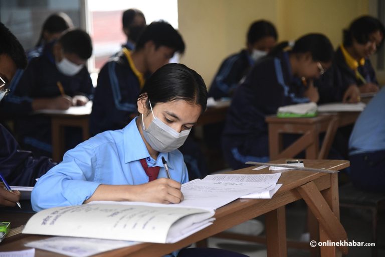 एसईई २०८२ : जहाँ परीक्षा, त्यहीँ उत्तरपुस्तिका परीक्षण