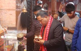 परराष्ट्रमन्त्री खनालद्वारा मनमैजु मन्दिरमा पूजाअर्चना