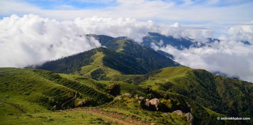 प्राकृतिक सुन्दरताले भरिपूर्ण तीन सिमाना पर्यटकको पर्खाइमा (तस्वीरहरू)