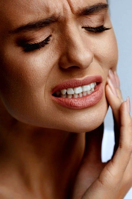 दाँत किन सिरिङ सिरिङ हुन्छ, के छ यसको उपचार ?