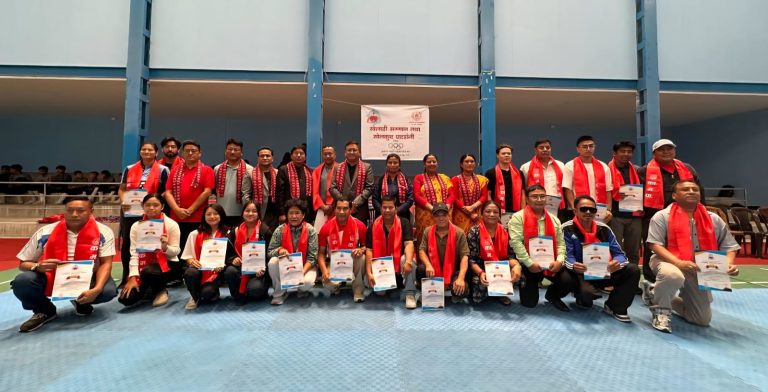 स्वयम्भू महोत्सवमा खेलकर्मी सम्मानित