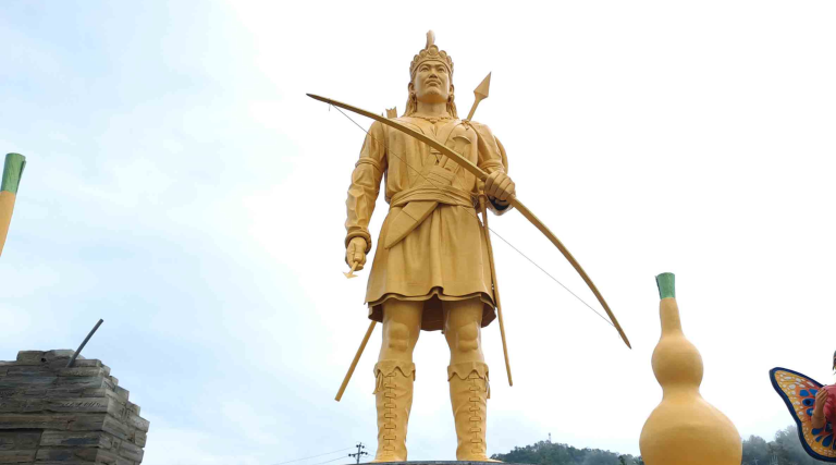 यलम्बरको सालिक अनावरण कार्यक्रममा प्रशासनले लगायो रोक