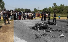 महोत्तरीमा दुई मोटरसाइकल ठोकिँदा आगलागी, तीन विद्यार्थीको जलेर मृत्यु