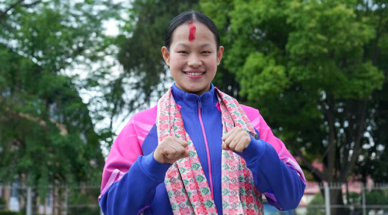 एरिकाले कराते वान प्रिमियर लिग खेल्ने