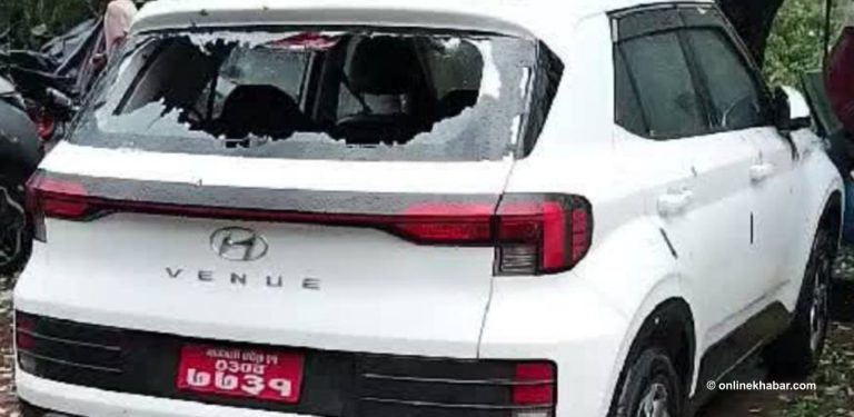 कुरिनटारमा हावाहुन्डरीसहित भिषण असिना पानी (तस्वीरहरू)