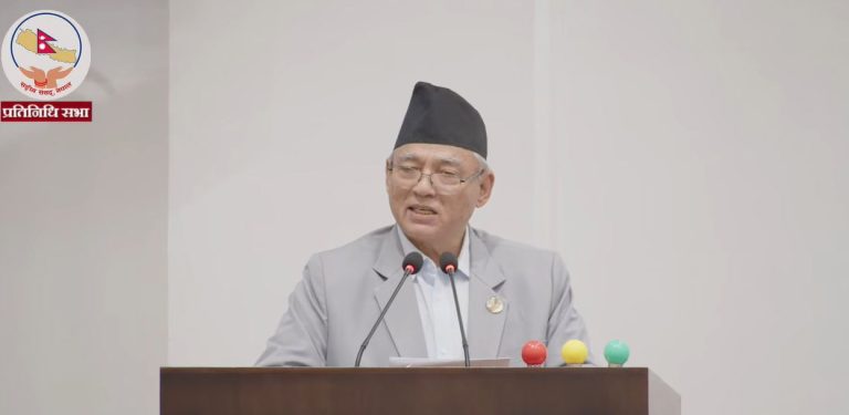 आक्रोश व्यक्त गर्दै एमालेले दियो प्रधानमन्त्रीलाई बधाई