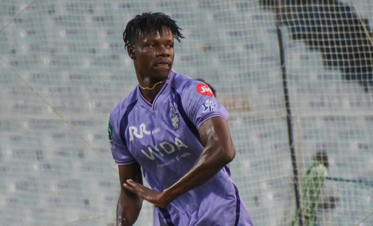 पीएसएल छाडेर आईपीएल रोजेपछि ब्लेसिङलाई दुई वर्षको प्रतिबन्ध