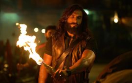 यसरी जन्मिएको थियो धुरन्धर, यसरी चम्केका थिए आदित्य