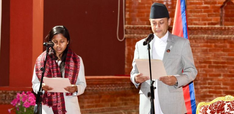 उपसभामुख रुबीकुमारी ठाकुरले लिइन् शपथ