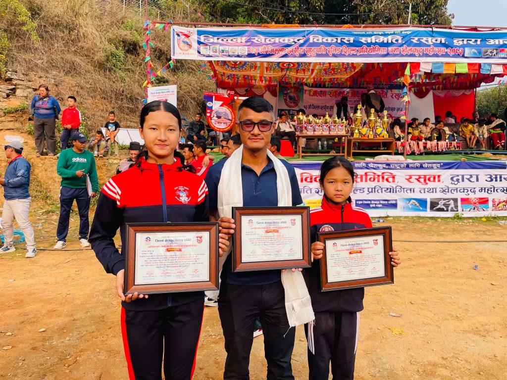 एकै परिवारका ३ खेलाडी सम्मानित