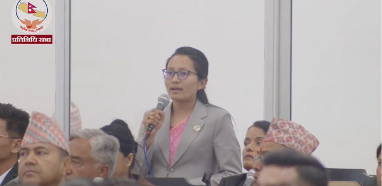 खाडीमा रहेका नेपालीलाई सुरक्षित फिर्ताका लागि कूटनीति पहल गरियोस् : गीता गुरुङ