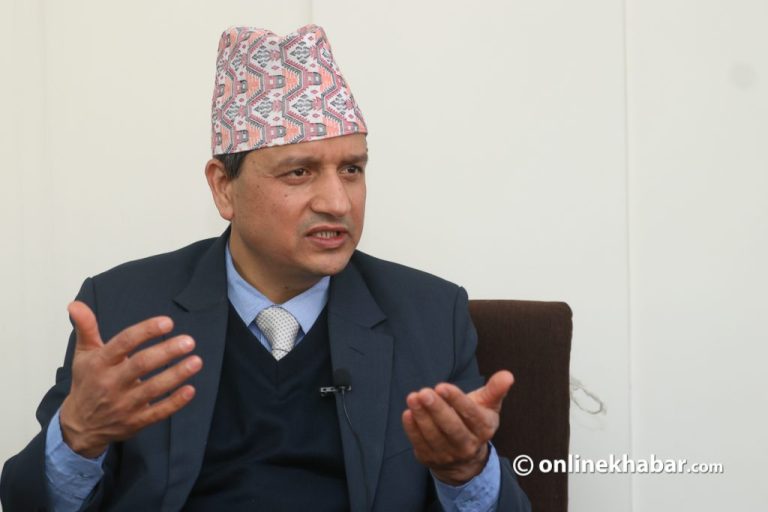 ओलीले गभर्नरमा रोकेका भट्टलाई बालेनले बनाइदिए योजना आयोग उपाध्यक्ष