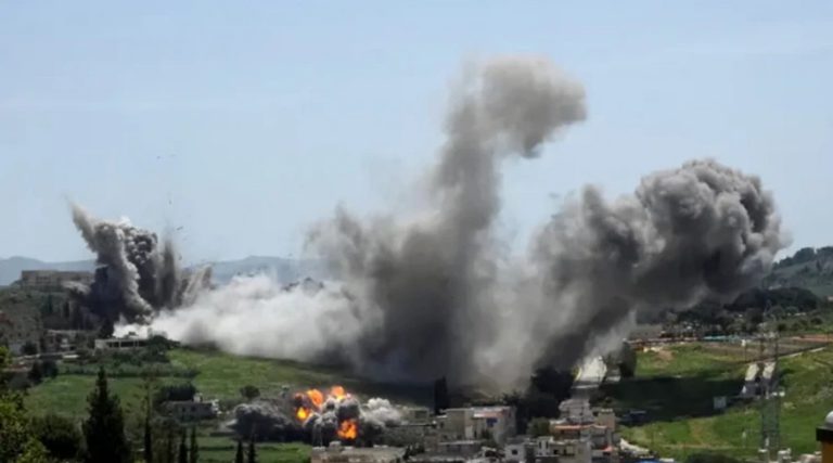 इजरायली हमलामा दक्षिण लेबनान जोड्ने अन्तिम पुल पनि ध्वस्त