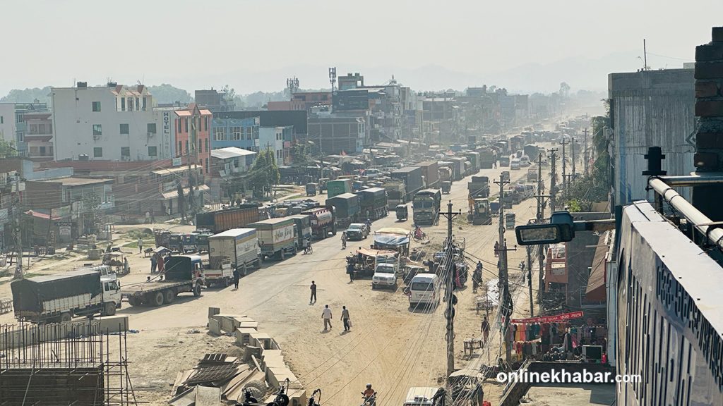 कमला–कञ्चनपुर सडक निर्माण ढिलाइविरुद्ध लहानमा आन्दोलन