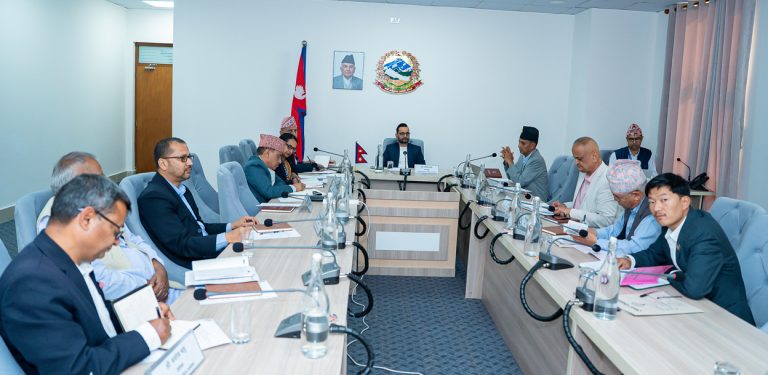 संविधान संशोधन बहसपत्र तयार गर्ने कार्यदलको बैठक जारी