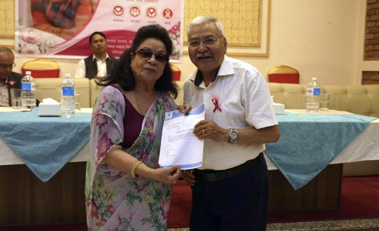 वरिष्ठ गायिका राणाले स्थापना गरिन् ‘मीरा राणा क्यान्सर समाज’