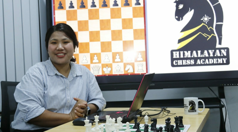 मोनालिशा ‘गिफ्ट अफ चेस’ को एम्बासडर घोषित