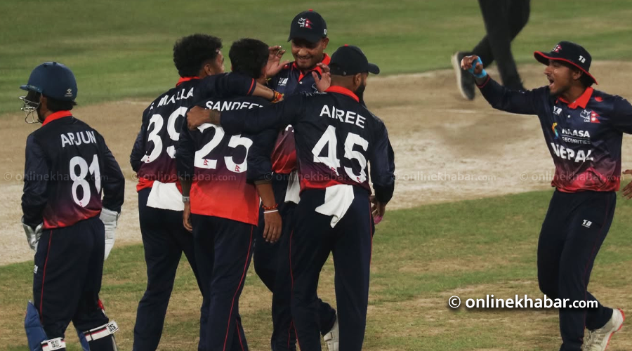 ‘अन्डर लाइट्स’ टी-२०आई सिरिज : नेपालले यूएईसँग दोस्रो खेल खेल्दै