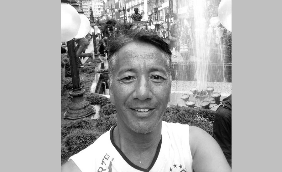 रहेनन् वरिष्ठ कला निर्देशक पासाङ टी शेर्पा