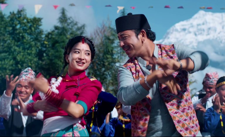 लोक स्वादमा ‘निम्तो सुपारी’, प्रकाश सपुत र सुहाना थापाको छमछमी