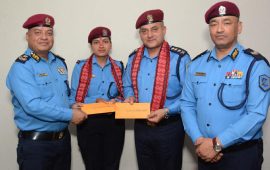 पाटनमा दाजुभाइको हत्या गर्नेलाई नियन्त्रणमा लिने प्रहरी पुरस्कृत