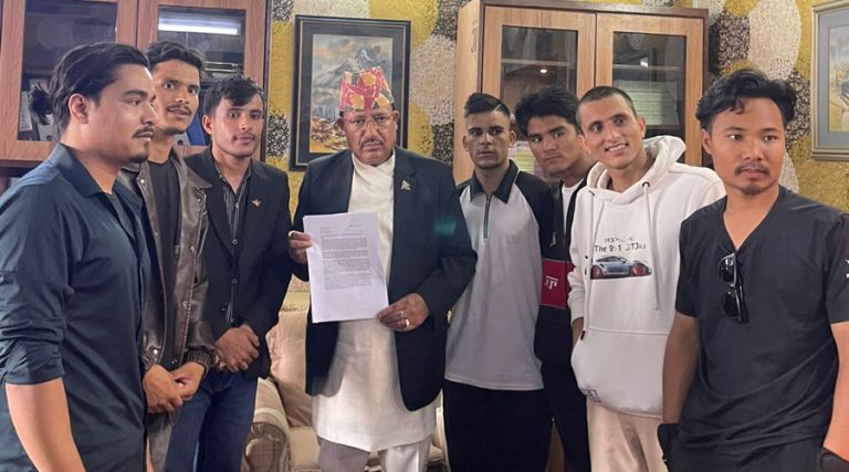 आगामी प्रदेश र स्थानीय तहको चुनावमा ई-भोटिङको व्यवस्था गर्न निर्वाचन आयोगको ध्यानाकर्षण