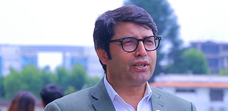 राजेन्द्र बजगाईंले छोडे कांग्रेस