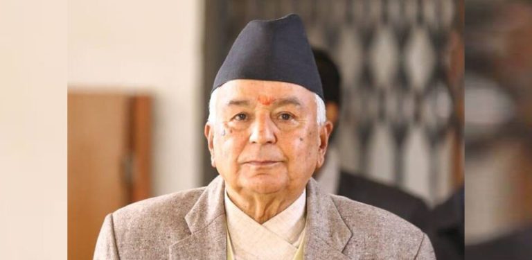 कानुनविद्सँग राष्ट्रपति : पहिले दुई पटक फर्काएँ, अब कसरी प्रमाणीकरण गर्नु