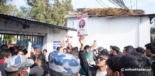 विद्यार्थीको विश्वविद्यालय कि, पार्टीका संगठनको ?