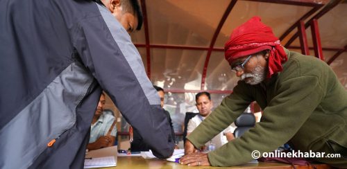 सरकारले यसरी ‘स्क्रिनिङ’ गर्दैछ वास्तविक सुकुमवासी (तस्वीरहरू)