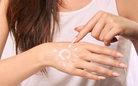 सनस्क्रीन लगाउँदा भिटामिन डी को कमी हुन्छ ?