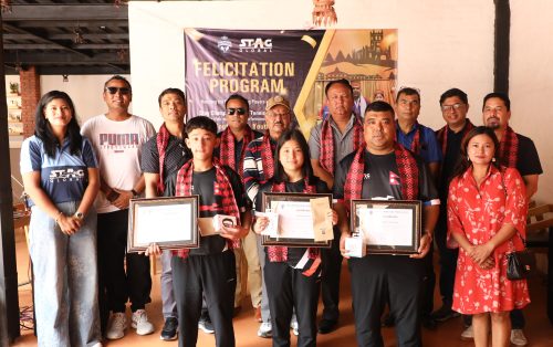 स्ट्यागद्वारा पदक विजेता निश्चल र सुरम्या सम्मानित